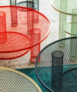 MOROSO Tavolino Nett: design Benjamin Hubert (2013)